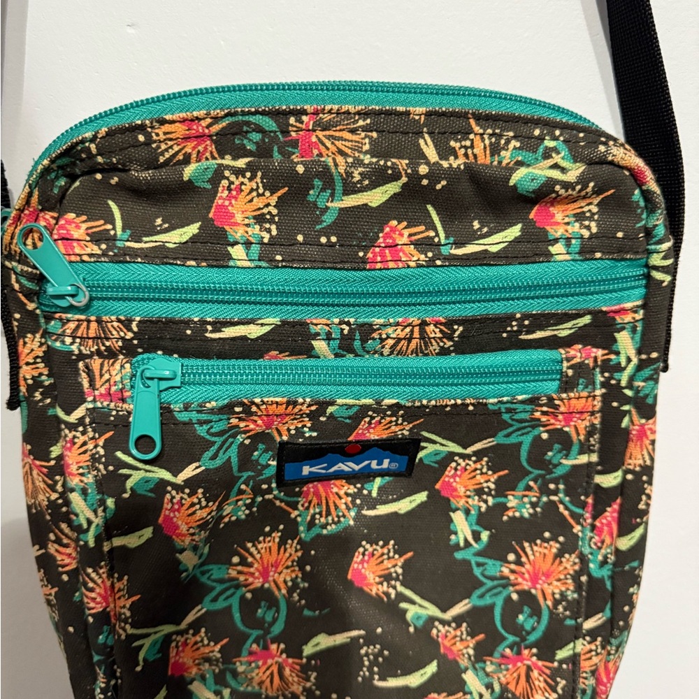 Kavu Sparklers Crossbody Bag - Multicolor